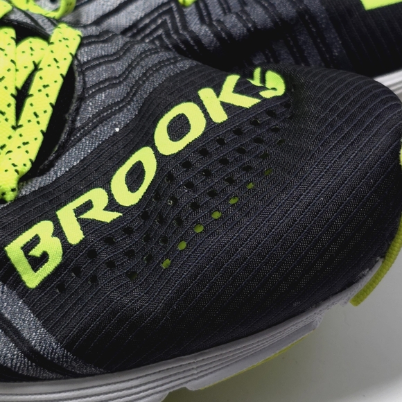 Brooks Hyperion Womens 9.5 Black Green Speed Running Shoes Reflect Walking Gym - Picture 11 of 11